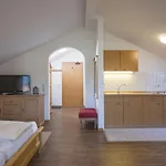 Wellness Mit Hallenbad Und Sauna Apartment *