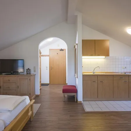 Wellness Mit Hallenbad Und Sauna 公寓 *