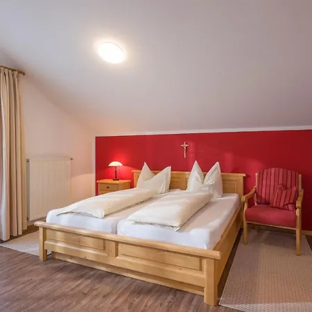 Wellness Mit Hallenbad Und Sauna Όμπερντορφ